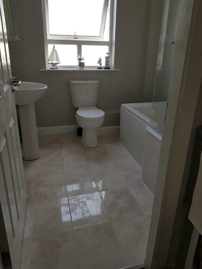 Spire View Townhouse Villa Баликасъл Екстериор снимка
