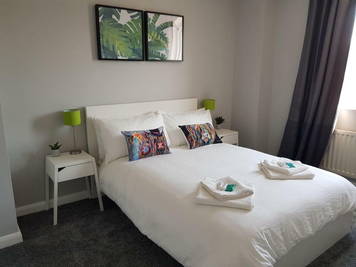 Spire View Townhouse Villa Баликасъл Екстериор снимка