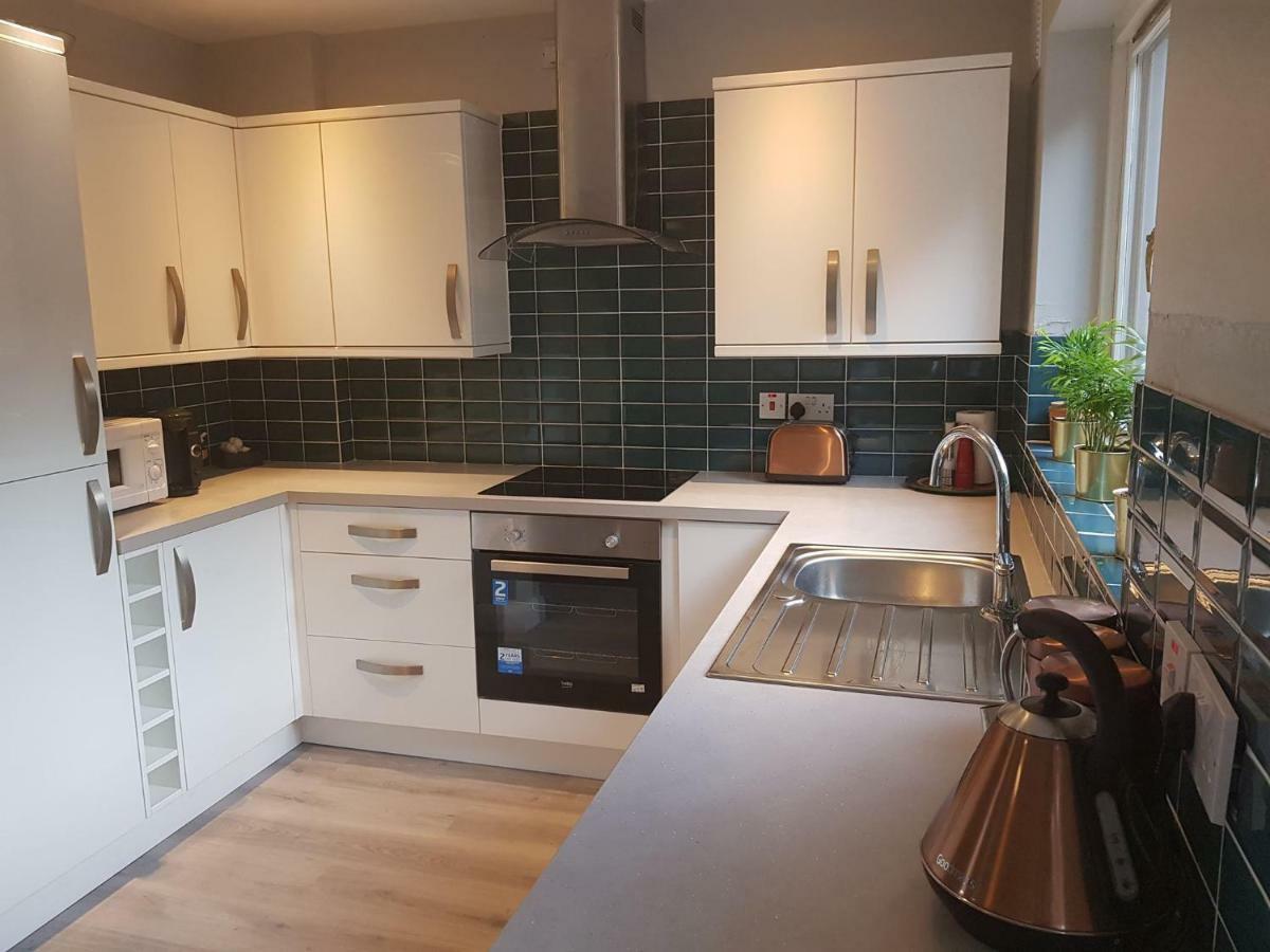 Spire View Townhouse Villa Баликасъл Екстериор снимка