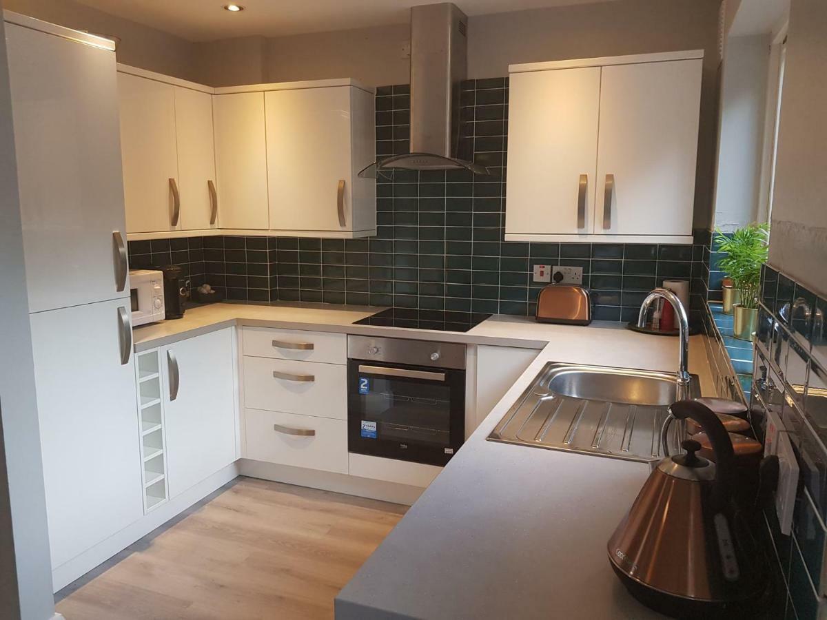 Spire View Townhouse Villa Баликасъл Екстериор снимка