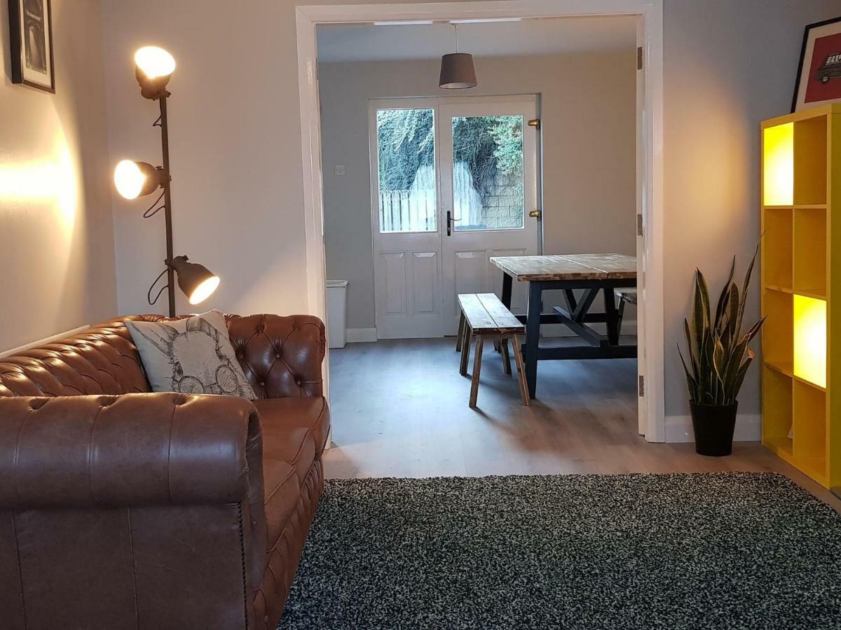Spire View Townhouse Villa Баликасъл Екстериор снимка